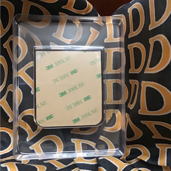 NIB Kate Spade ♠️ New York sticker pocket - Picture 3 of 5